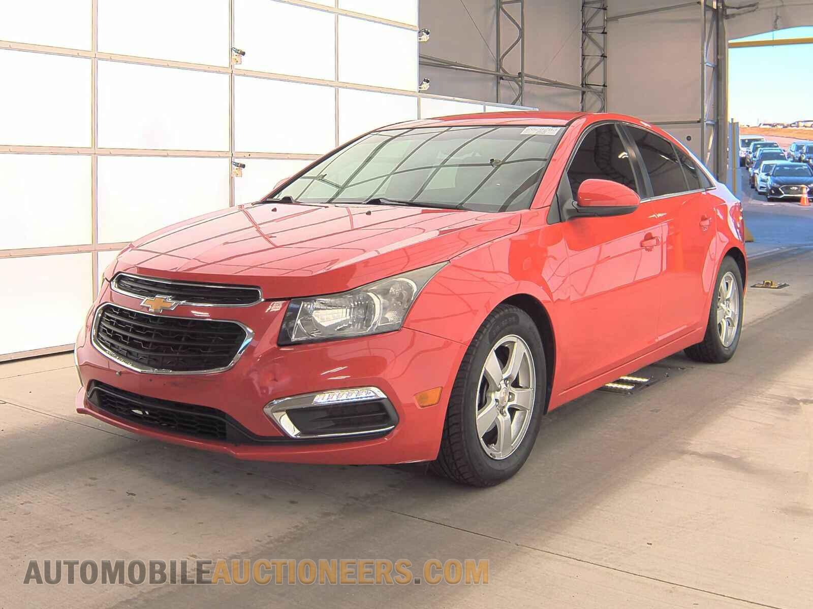 1G1PC5SB3F7181069 Chevrolet Cruze 2015