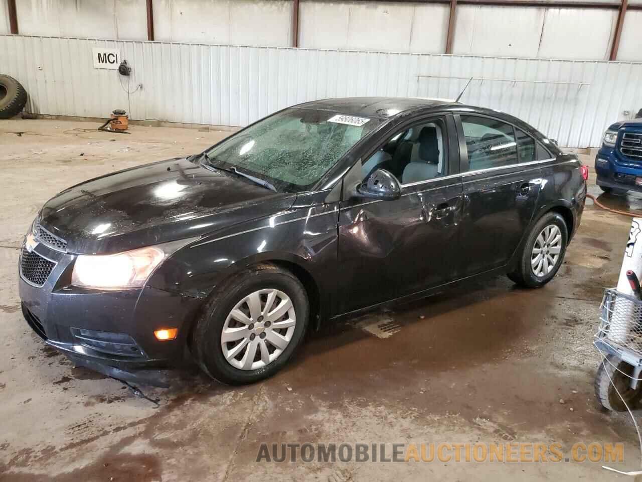 1G1PC5SH2B7121671 CHEVROLET CRUZE 2011