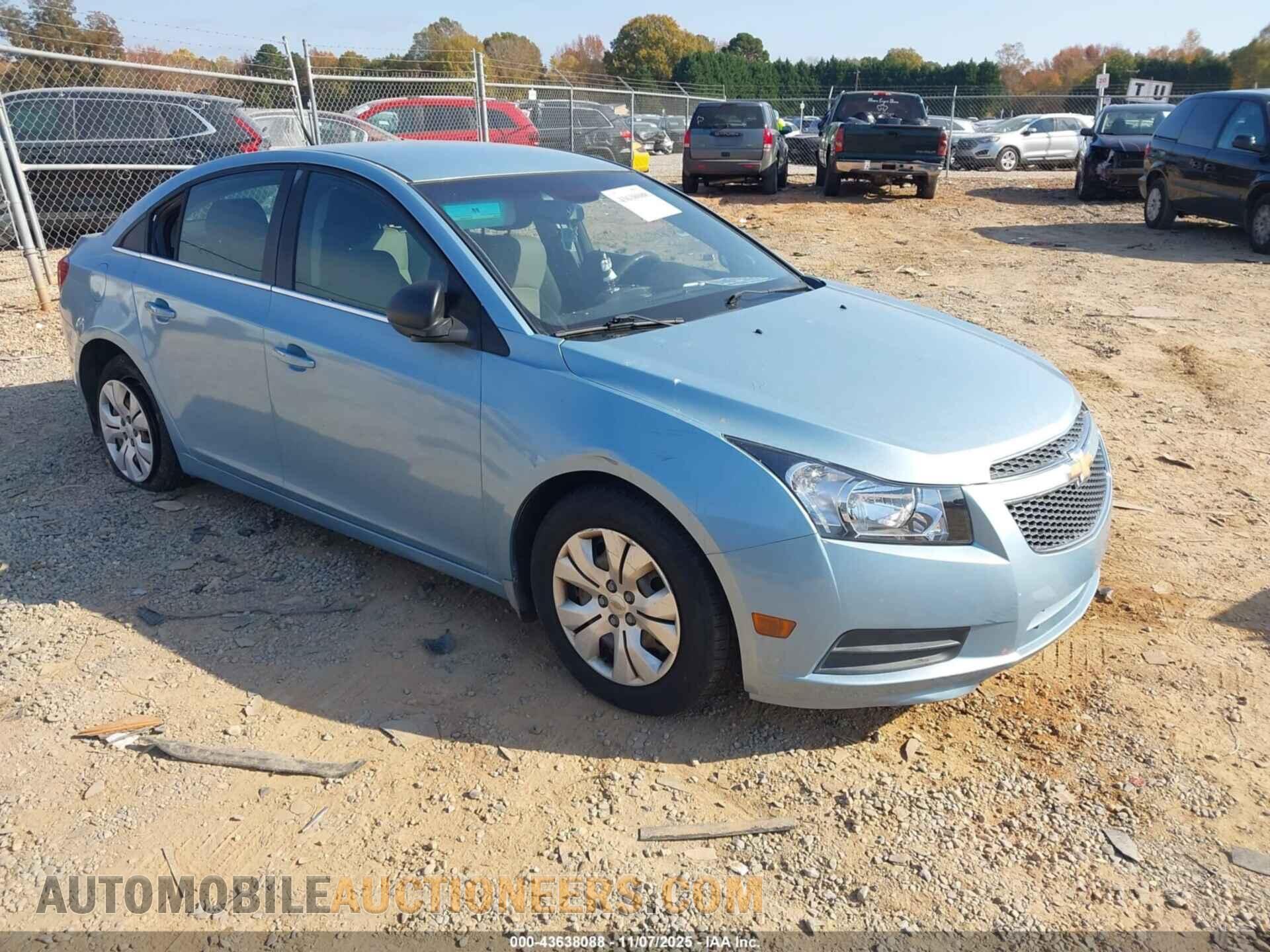 1G1PC5SH9C7172425 CHEVROLET CRUZE 2012