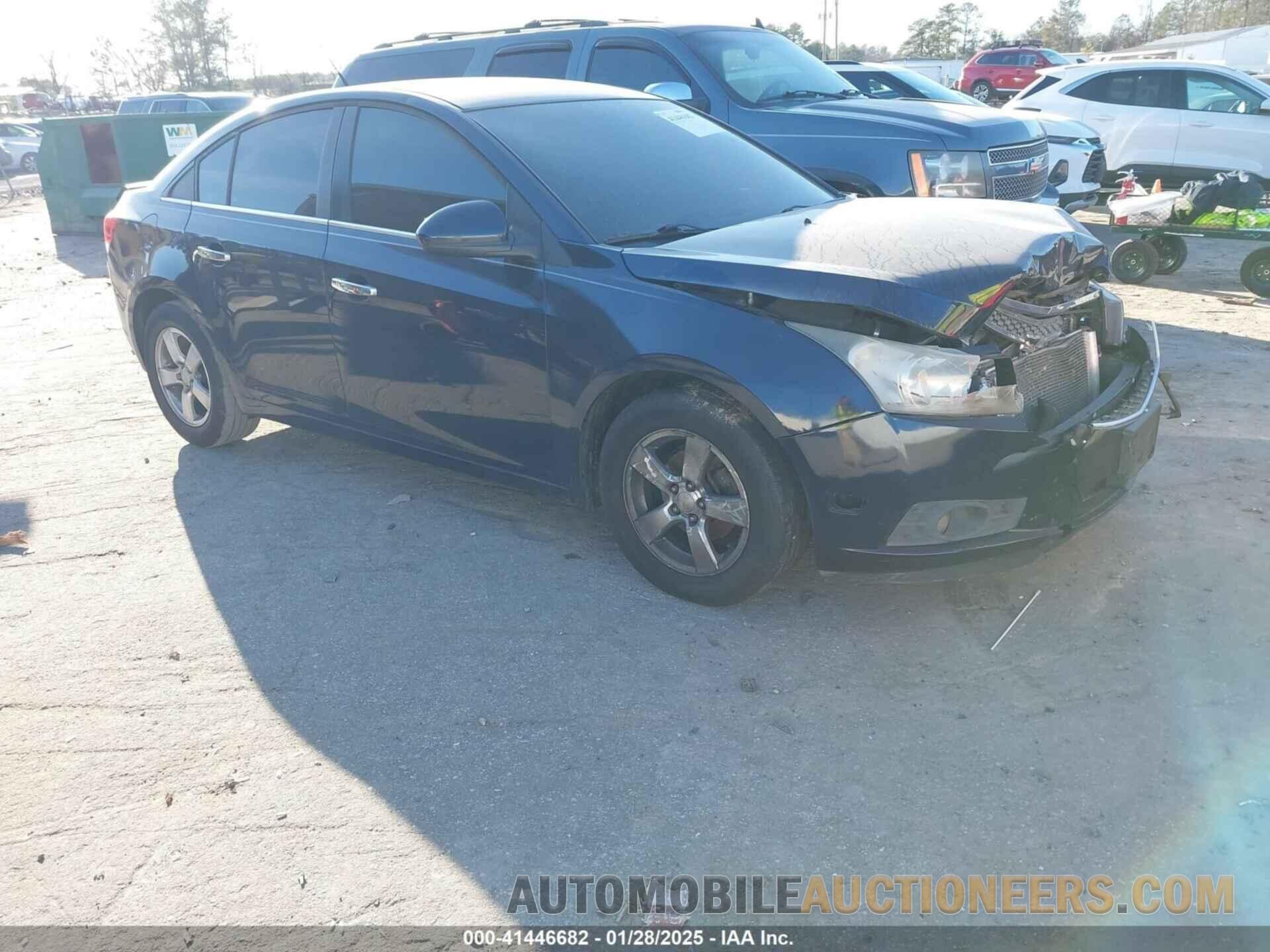 1G1PF5S92B7128586 CHEVROLET CRUZE 2011