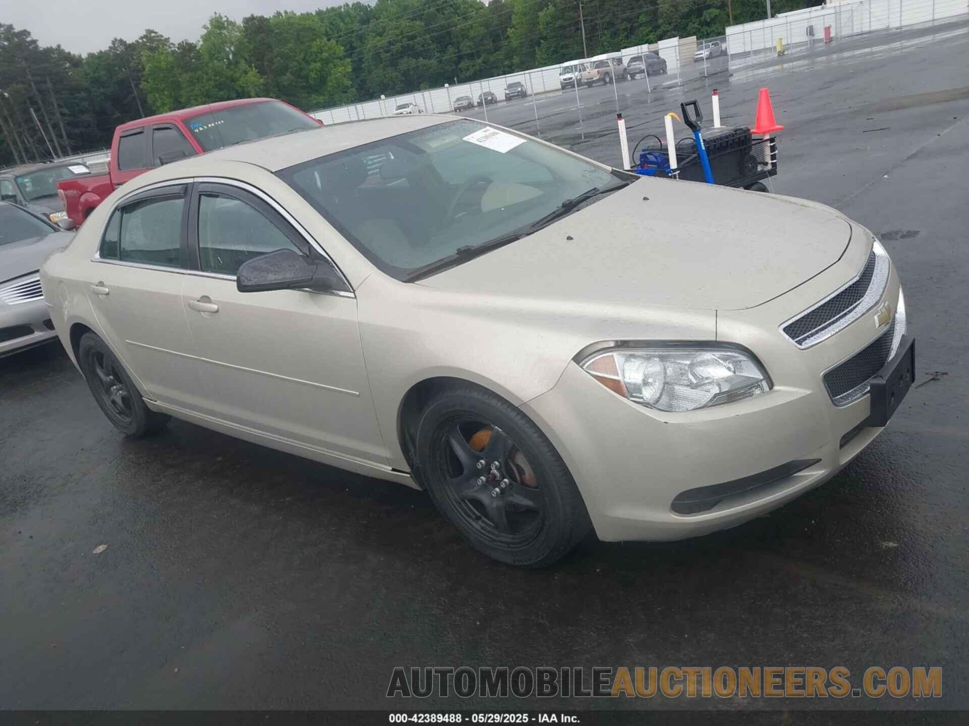 1G1ZB5E19BF226823 CHEVROLET MALIBU 2011