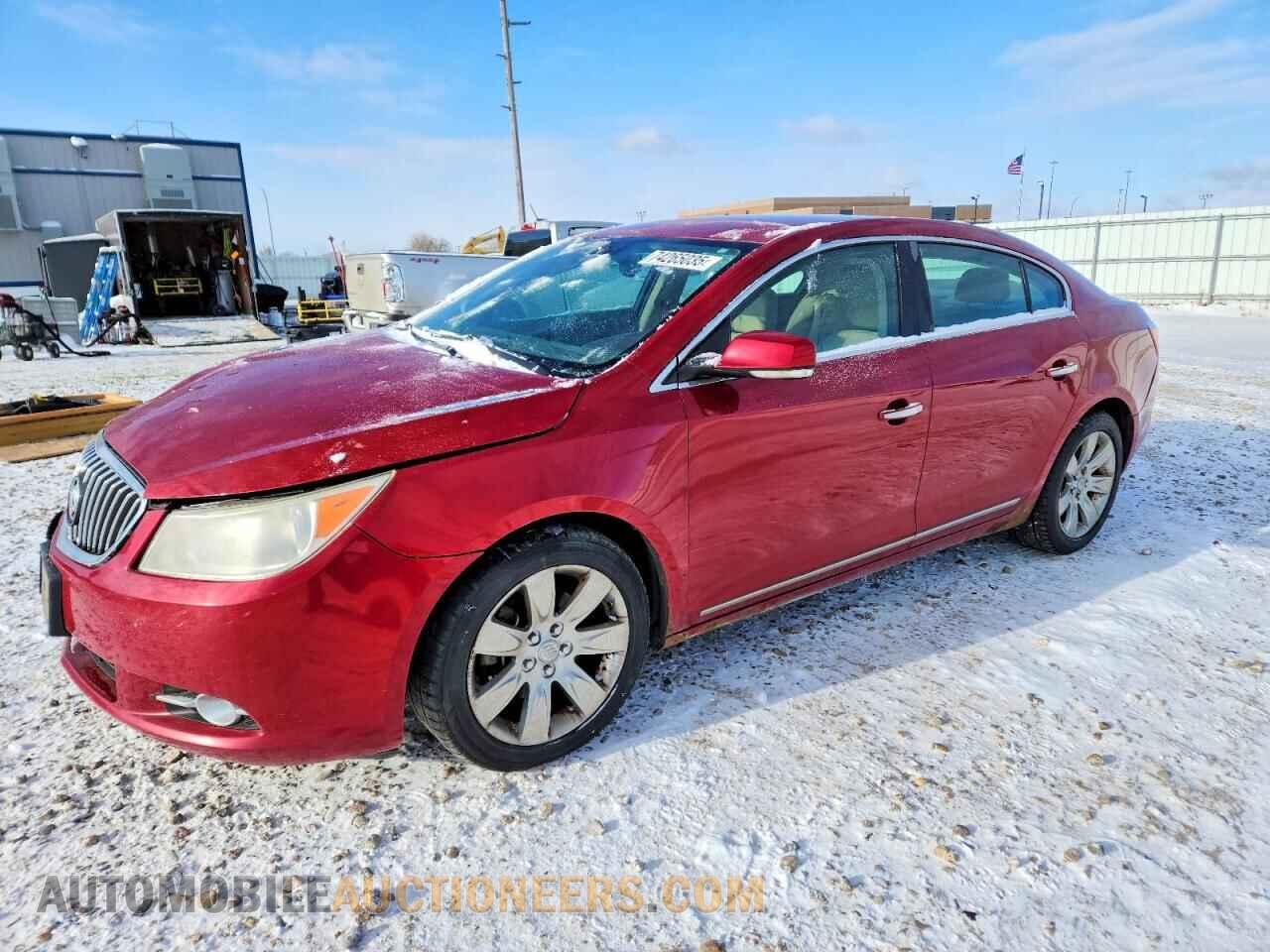 1G4GC5E34DF123725 BUICK LACROSSE 2013