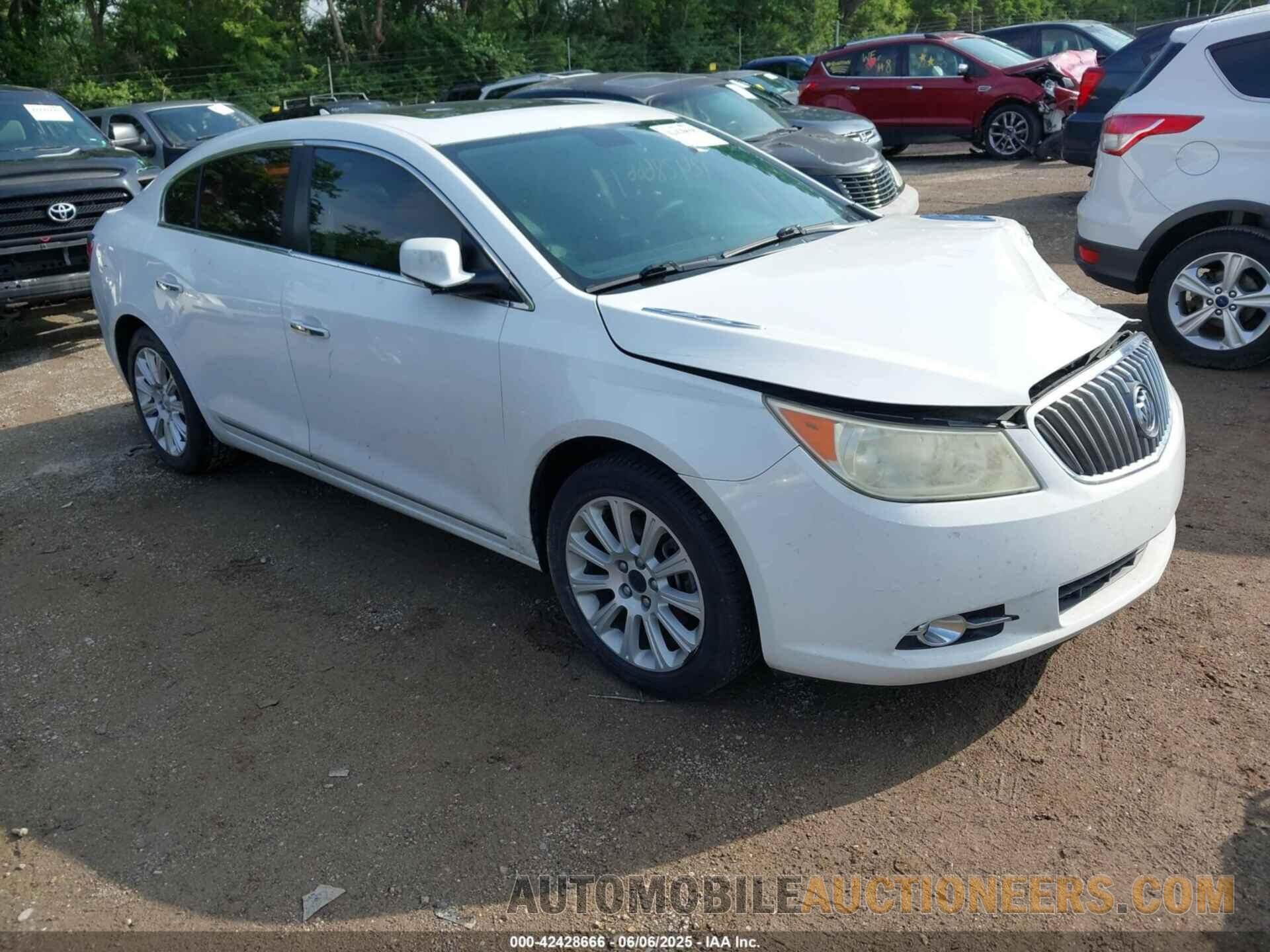 1G4GC5E38DF291951 BUICK LACROSSE 2013