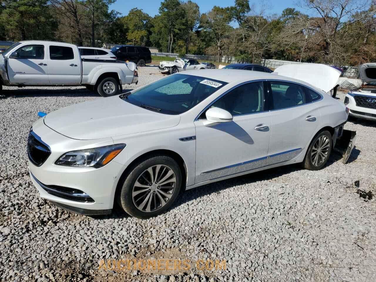 1G4ZP5SS2HU123796 BUICK LACROSSE 2017