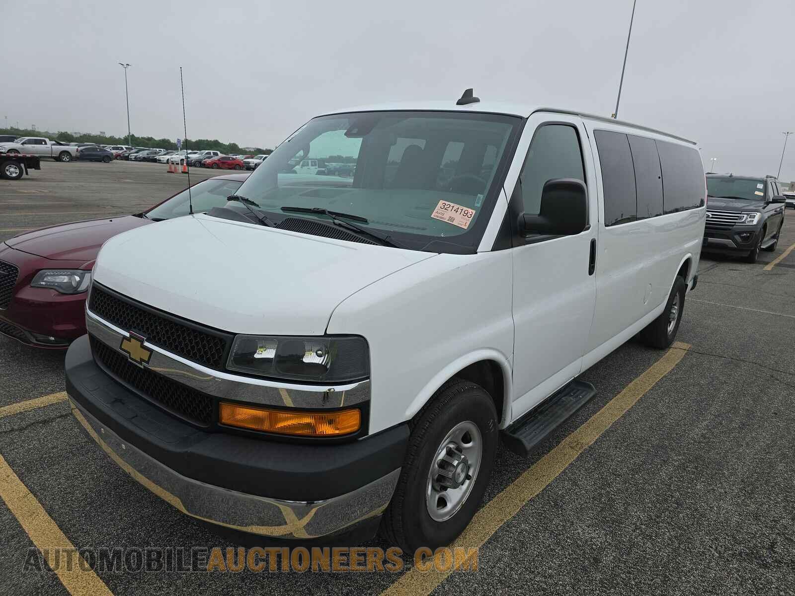 1GAZGPFG2L1229643 Chevrolet Express 2020