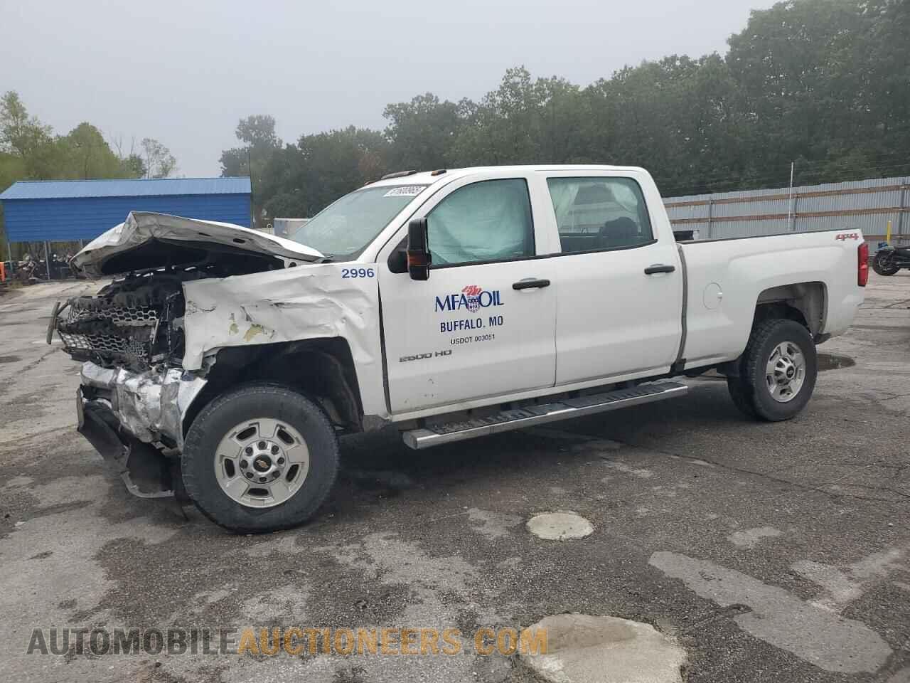 1GC1KREG4KF224607 CHEVROLET ALL Models 2019