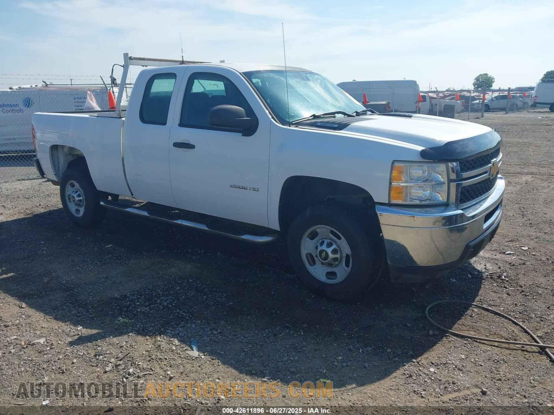 1GC2CVCG2DZ312232 CHEVROLET SILVERADO 2500HD 2013