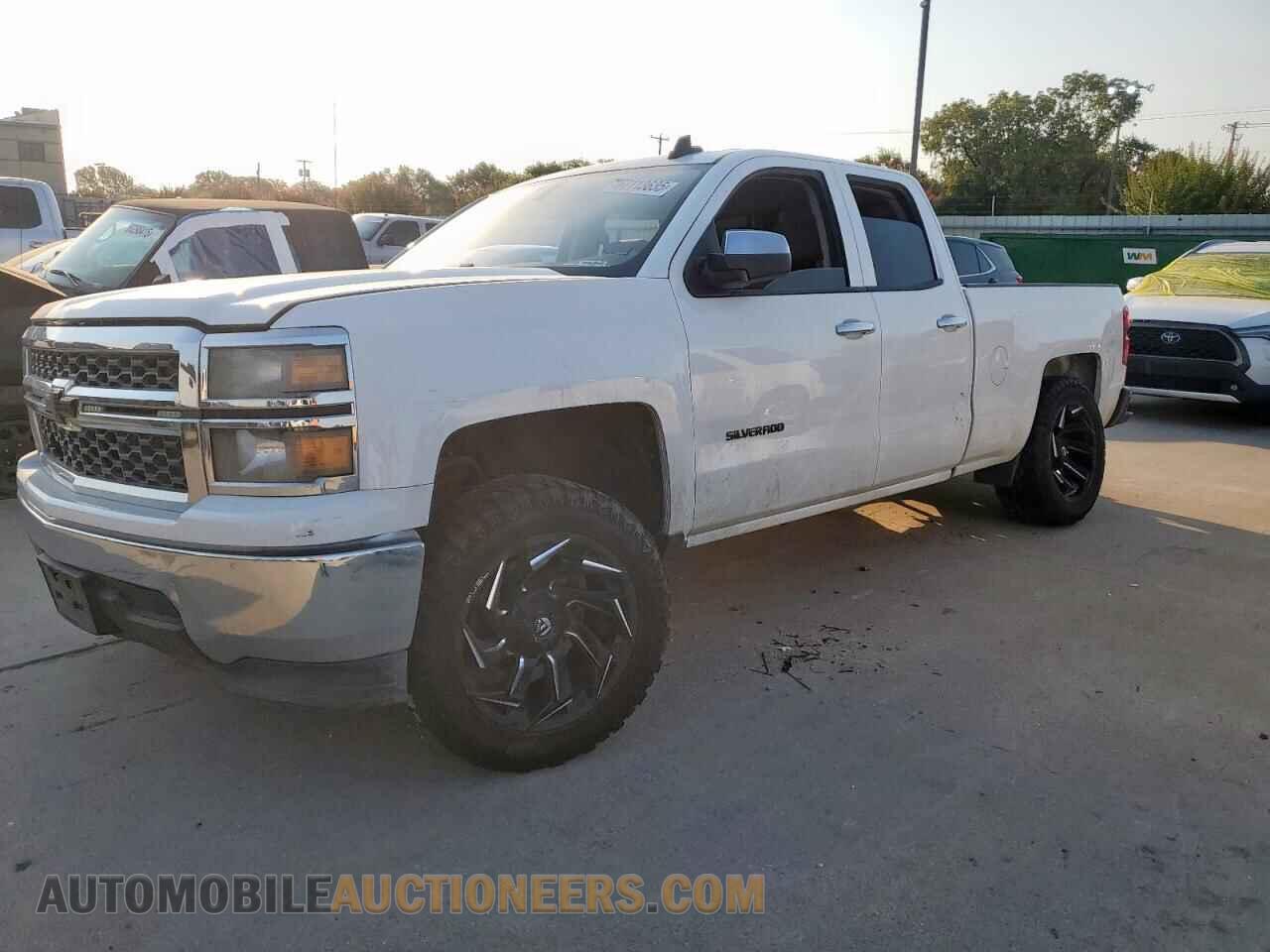 1GCRCPEC7FZ430736 CHEVROLET ALL Models 2015