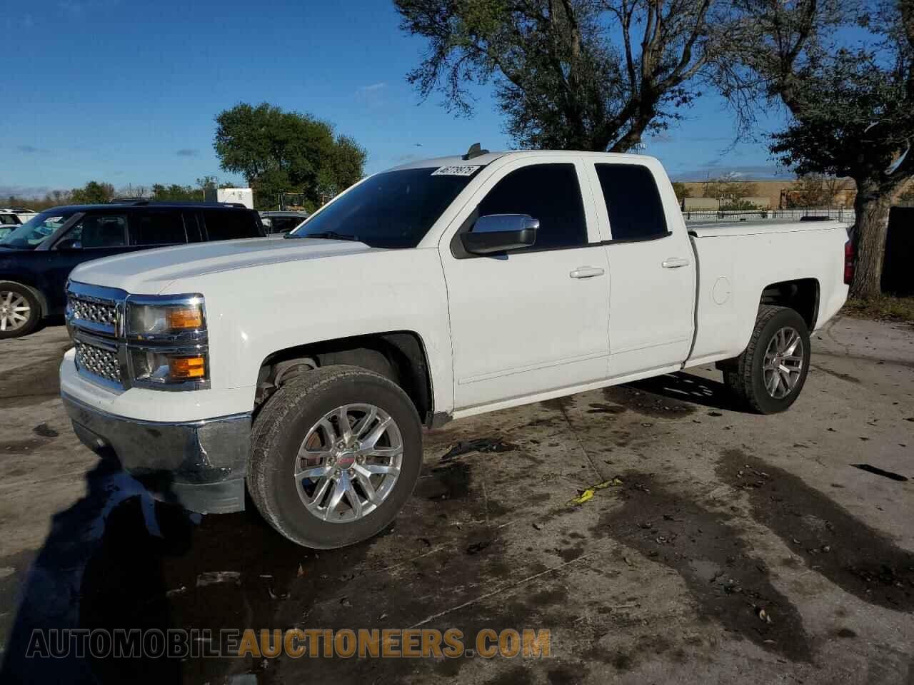 1GCRCREC2FZ396183 CHEVROLET ALL Models 2015