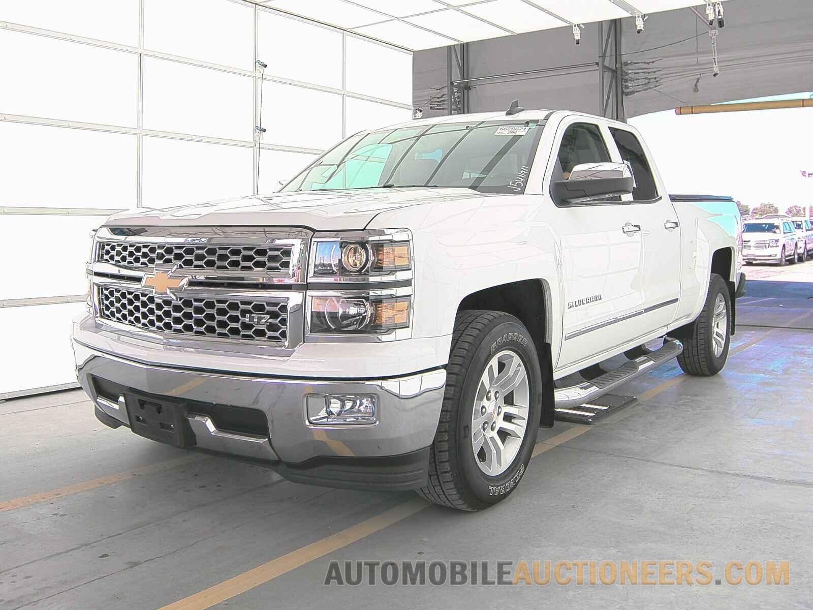 1GCRCSEC8FZ394445 Chevrolet Silverado 1500 2015