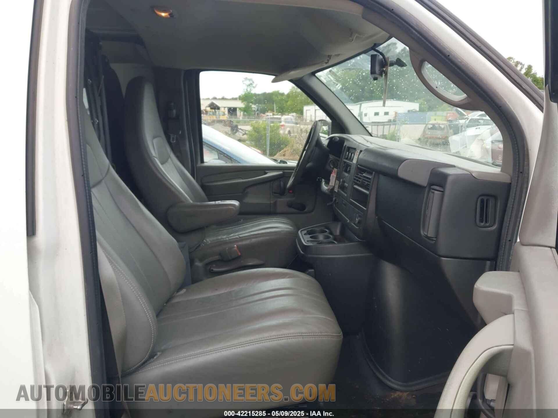 1GCSGAFX2D1148701 CHEVROLET EXPRESS 2013