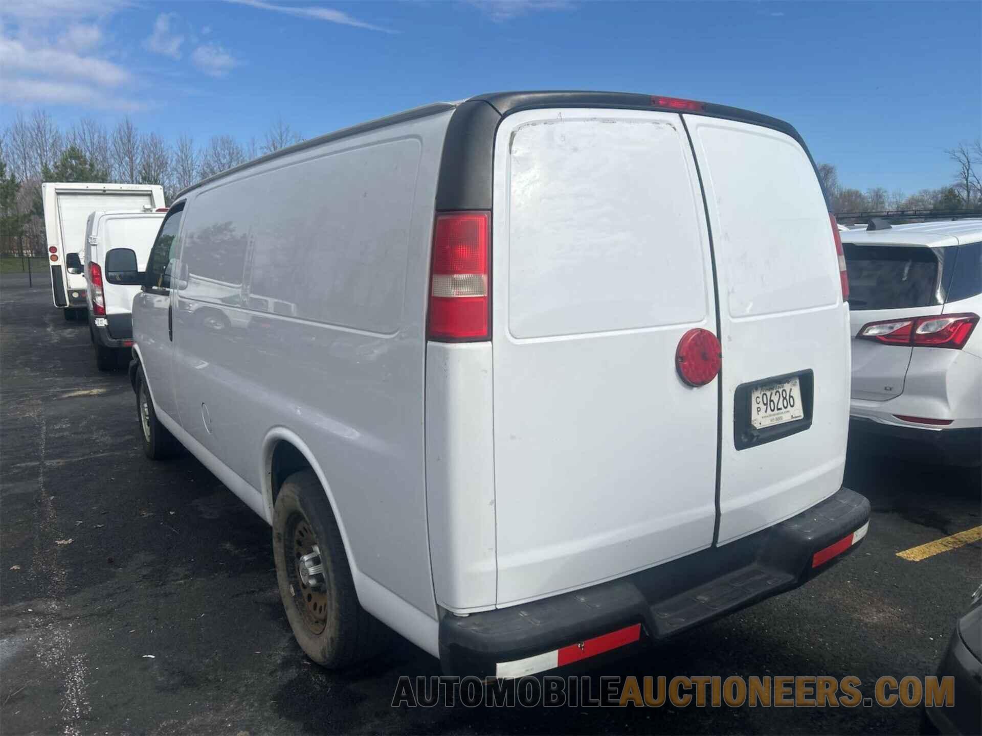 1GCSGAFX9D1157024 CHEVROLET EXPRESS 1500 2013