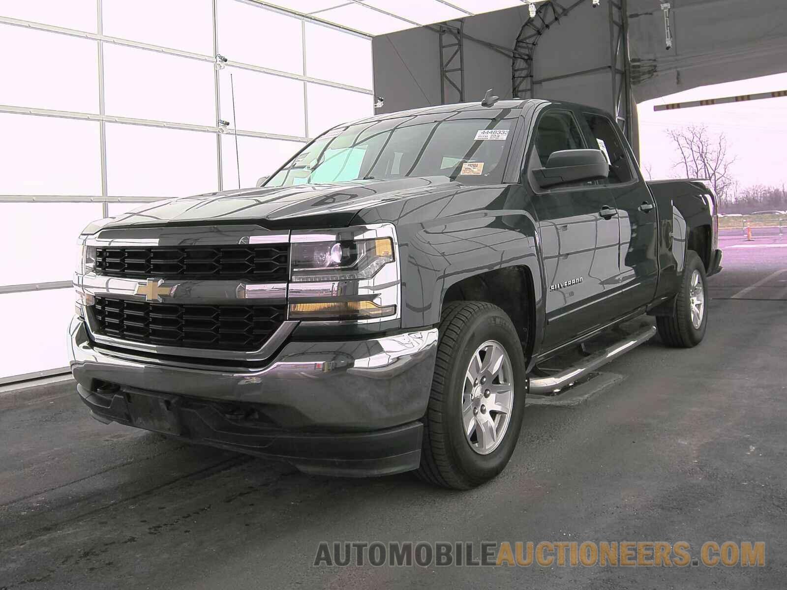 1GCVKREH4JZ301631 Chevrolet Silverado 1500 2018