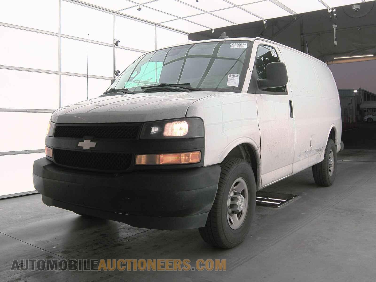 1GCWGAFP7M1227721 Chevrolet Express 2500 2021