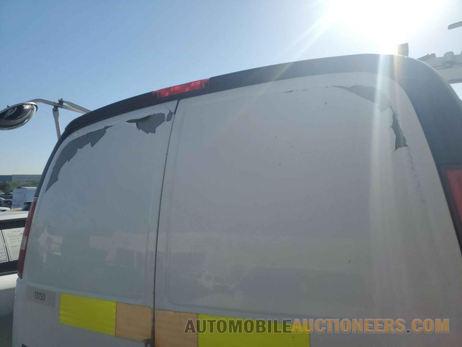 1GCWGFCA1D1138885 CHEVROLET EXPRESS G2500 2013