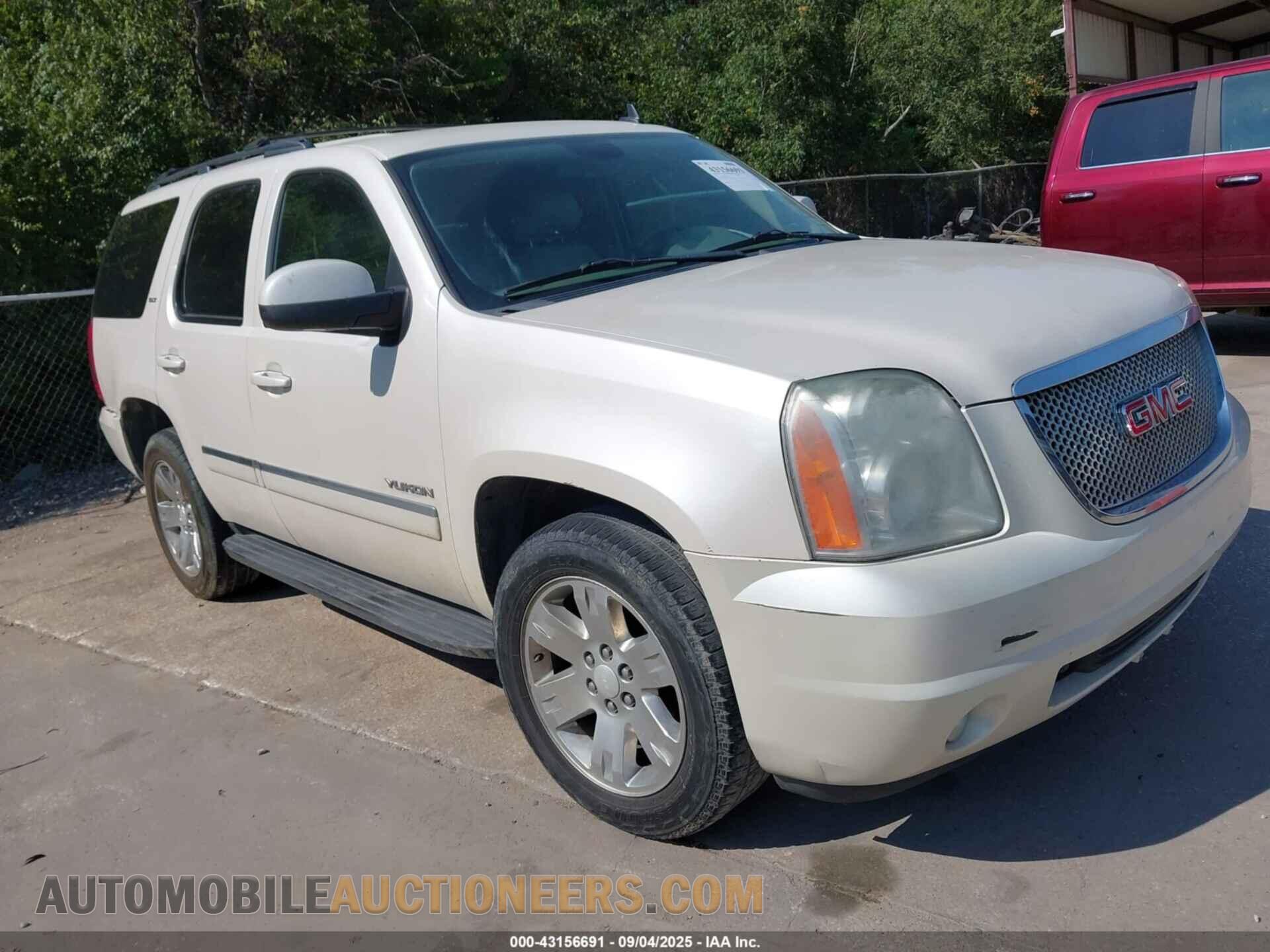 1GKS1CE08DR107464 GMC YUKON 2013