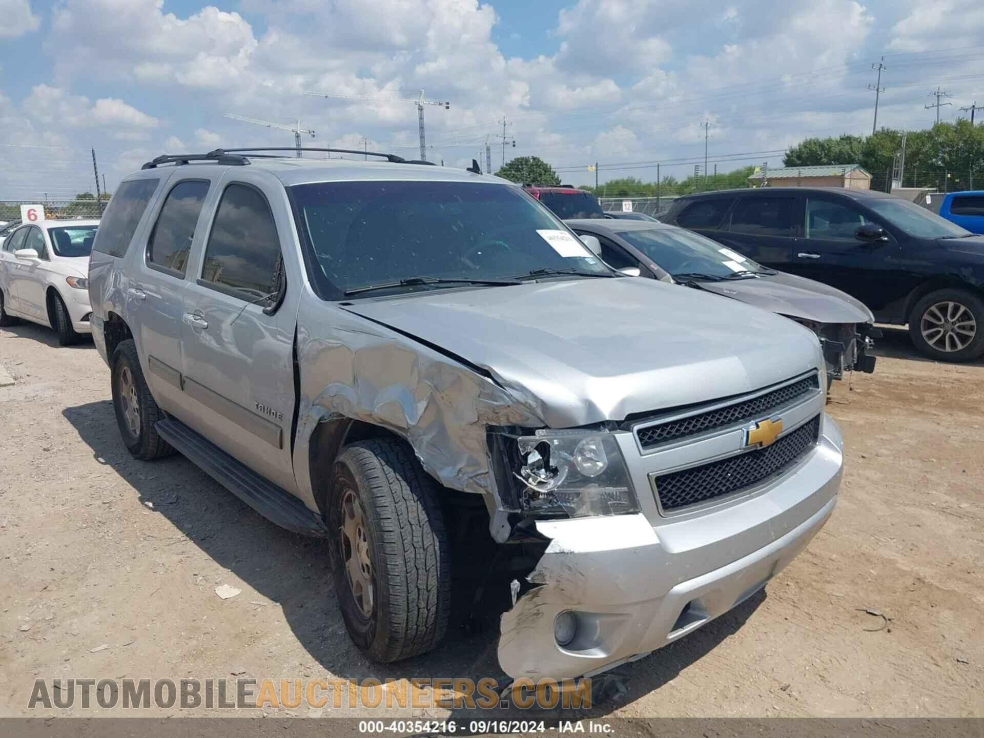 1GNSCAE03CR282995 CHEVROLET TAHOE 2012
