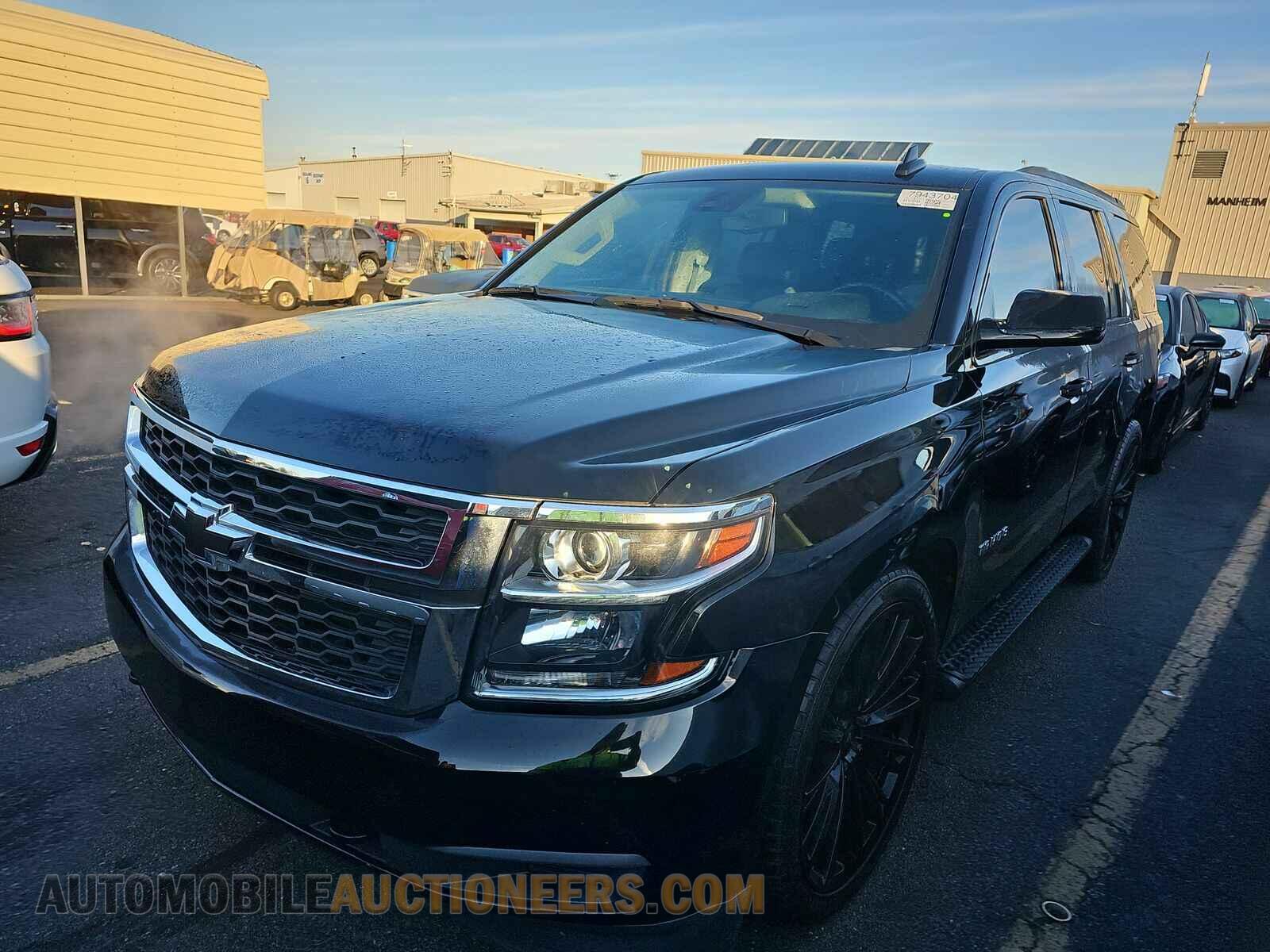 1GNSCAKC8LR166318 Chevrolet Tahoe 2020