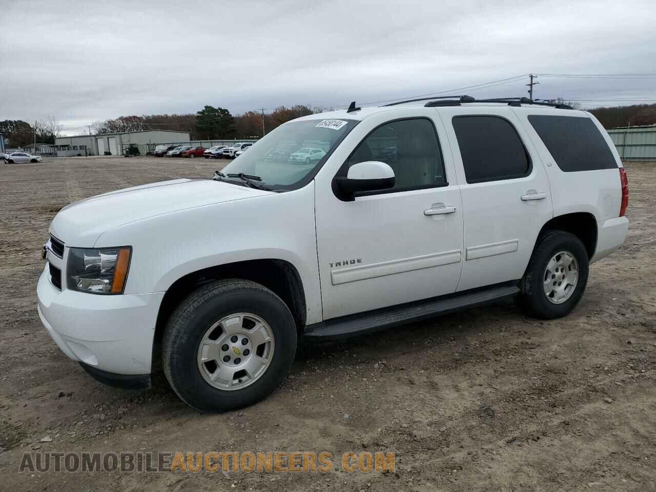 1GNSCBE06DR237296 CHEVROLET TAHOE 2013