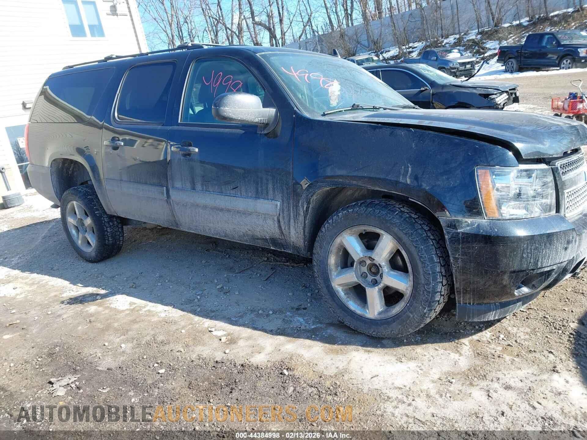 1GNSKJE76DR102569 CHEVROLET SUBURBAN 1500 2013