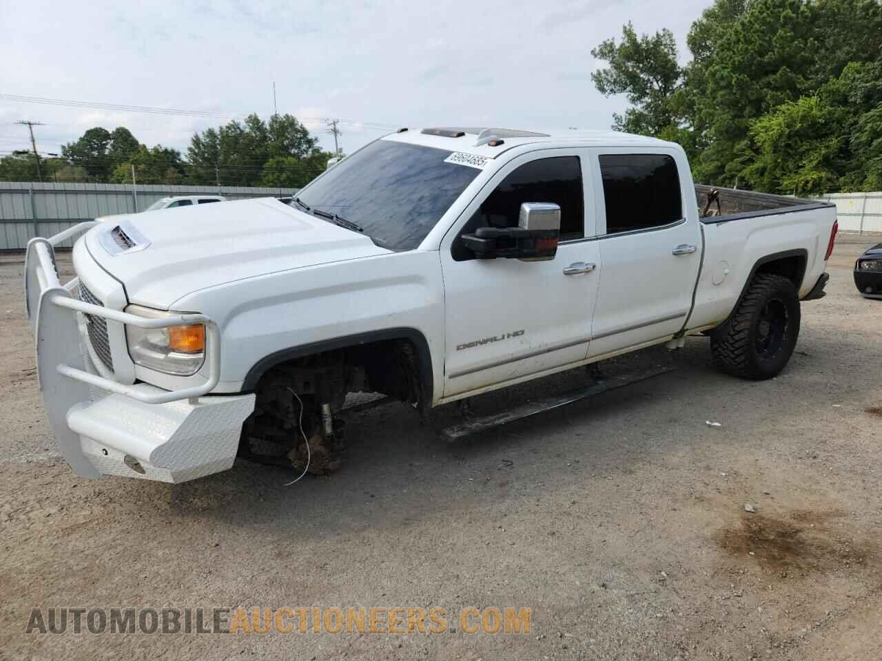 1GT12UE83GF200477 GMC SIERRA 2016
