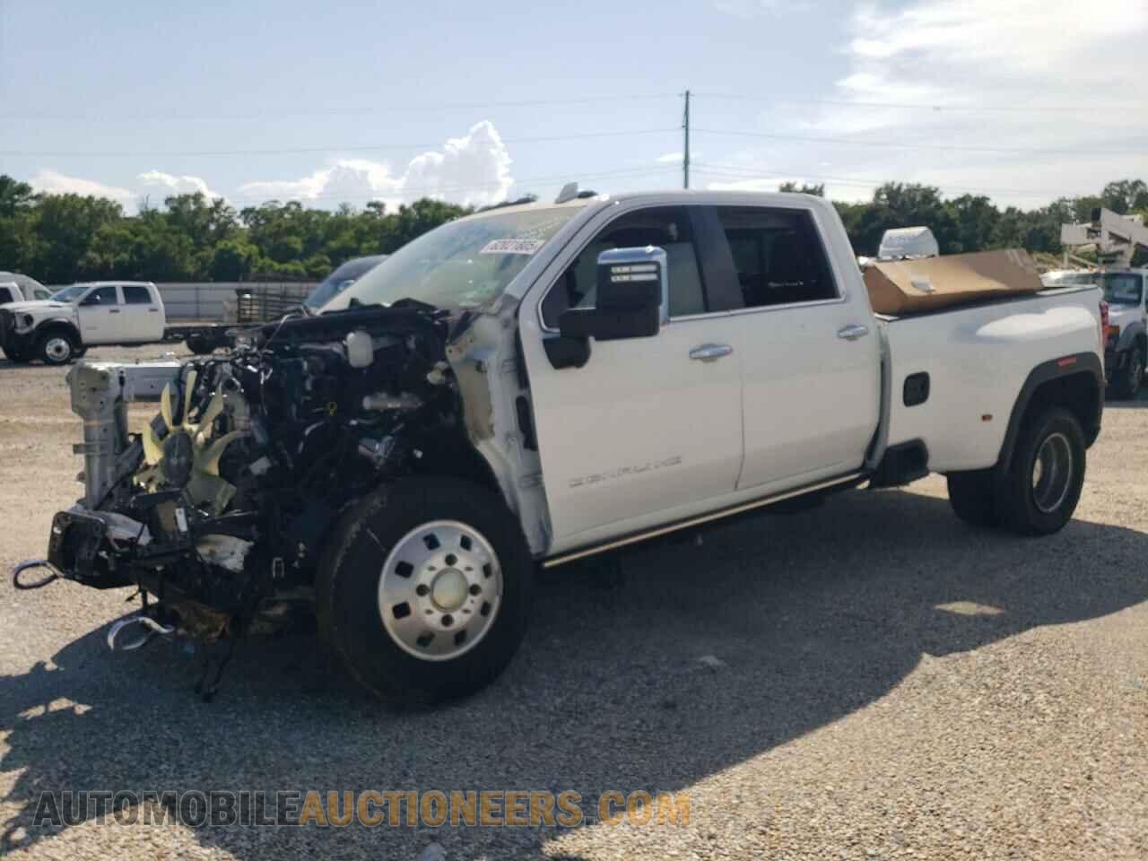 1GT49WEY2RF417543 GMC SIERRA 2024