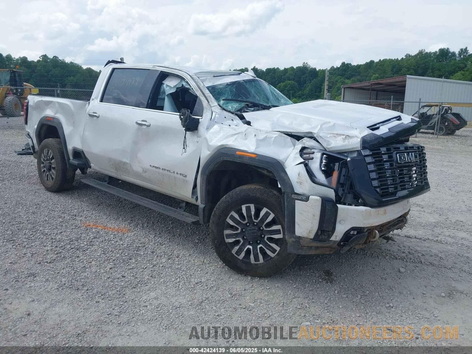 1GT4UYEYXSF126644 GMC SIERRA 3500HD 2025
