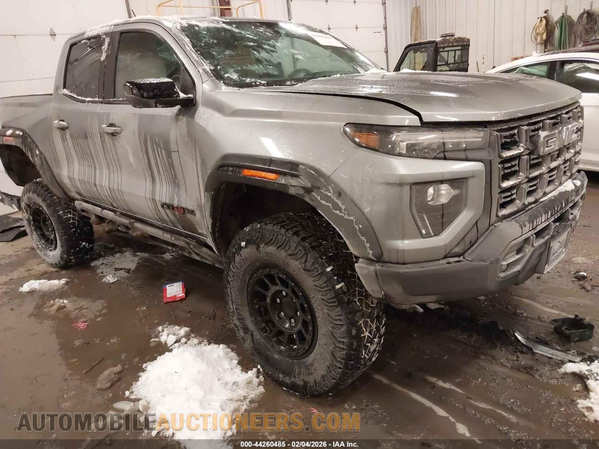 1GTP6EEKXR1113708 GMC CANYON 2024
