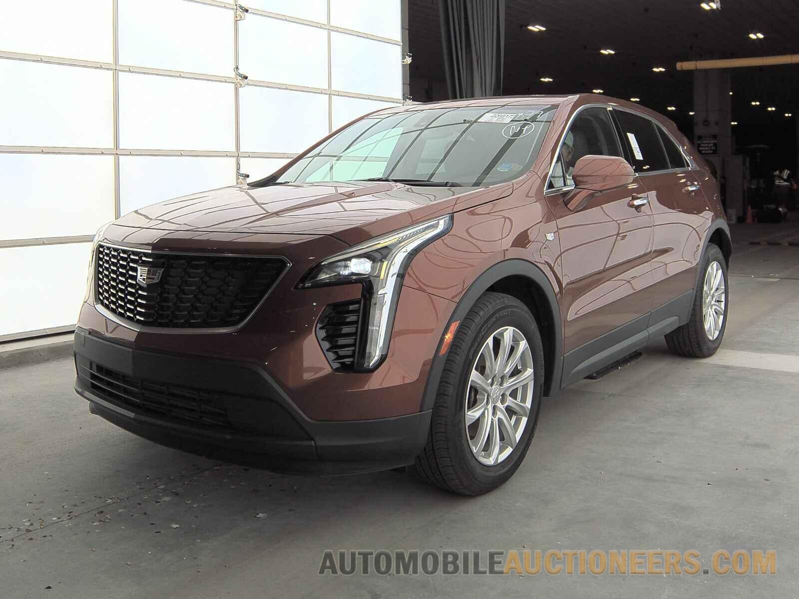 1GYAZAR47KF183879 Cadillac XT4 2019