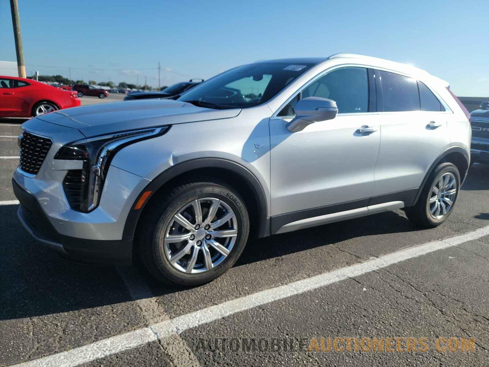 1GYFZDR42NF127246 Cadillac XT4 2022