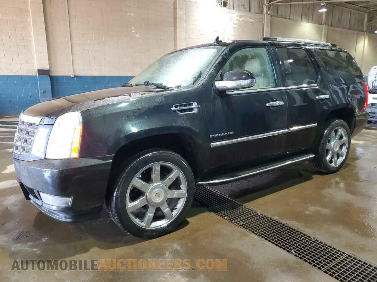 1GYS4BEFXDR109910 CADILLAC ESCALADE 2013
