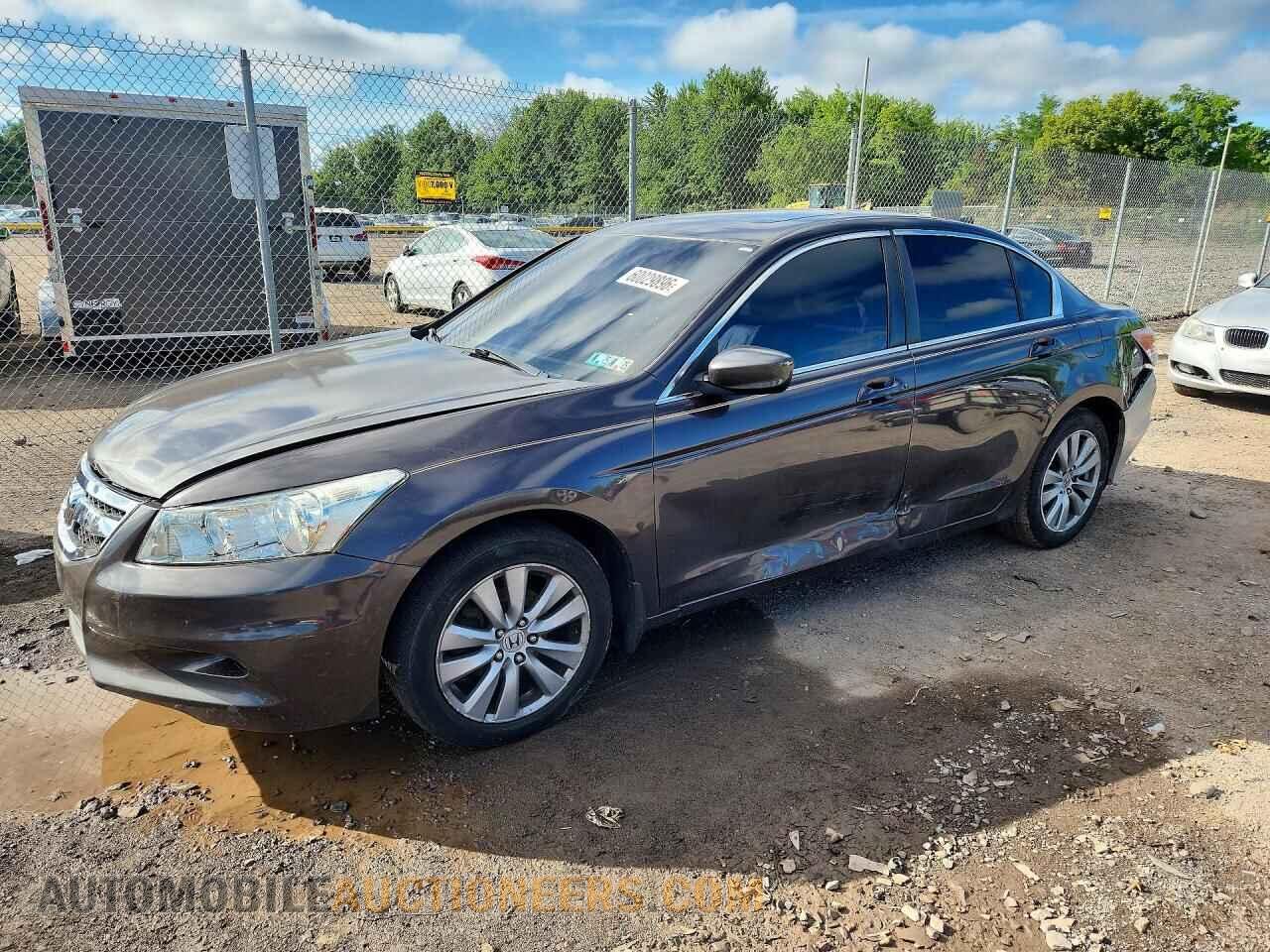 1HGCP2F76BA030563 HONDA ACCORD 2011