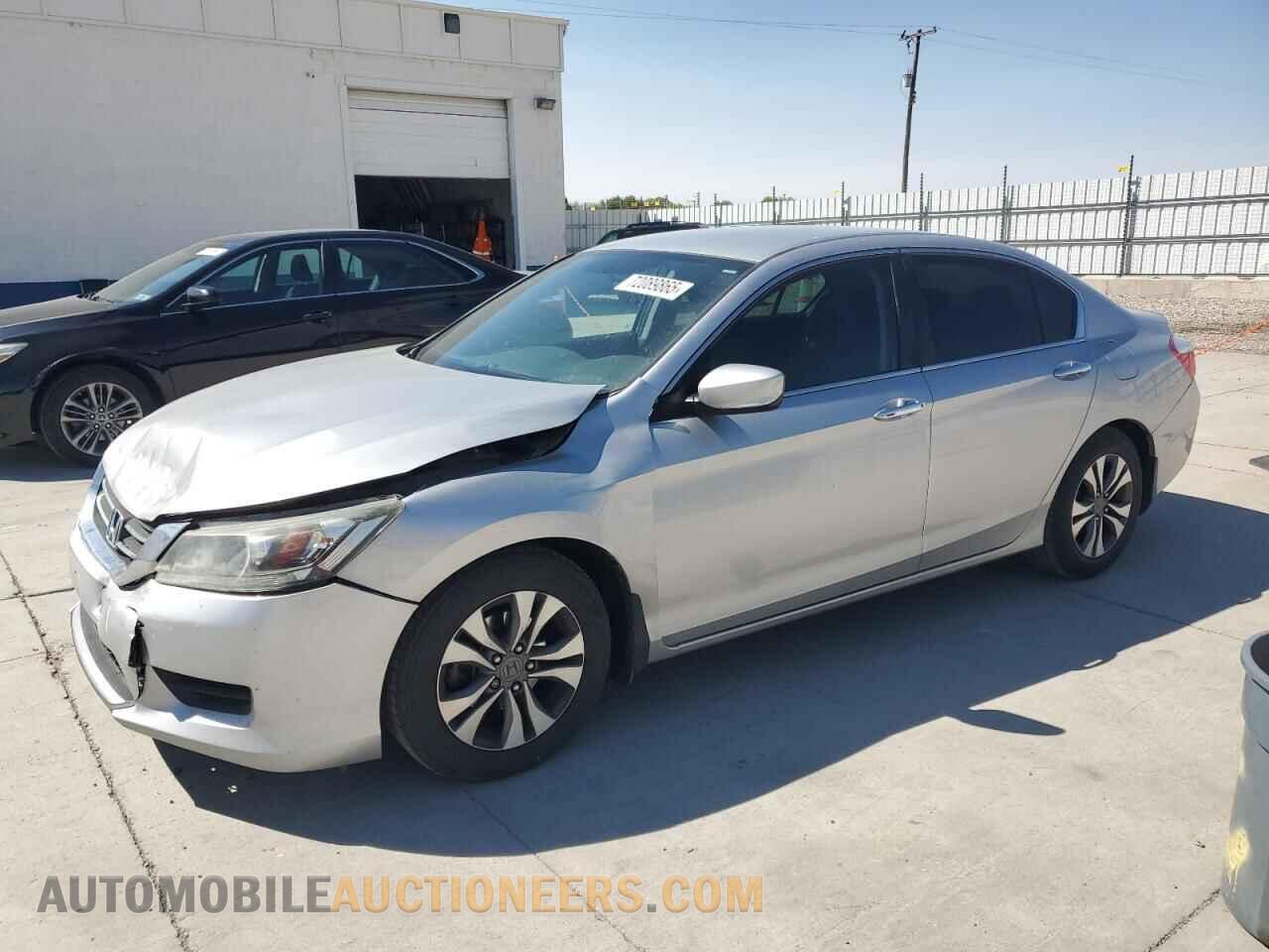 1HGCR2F32DA194077 HONDA ACCORD 2013