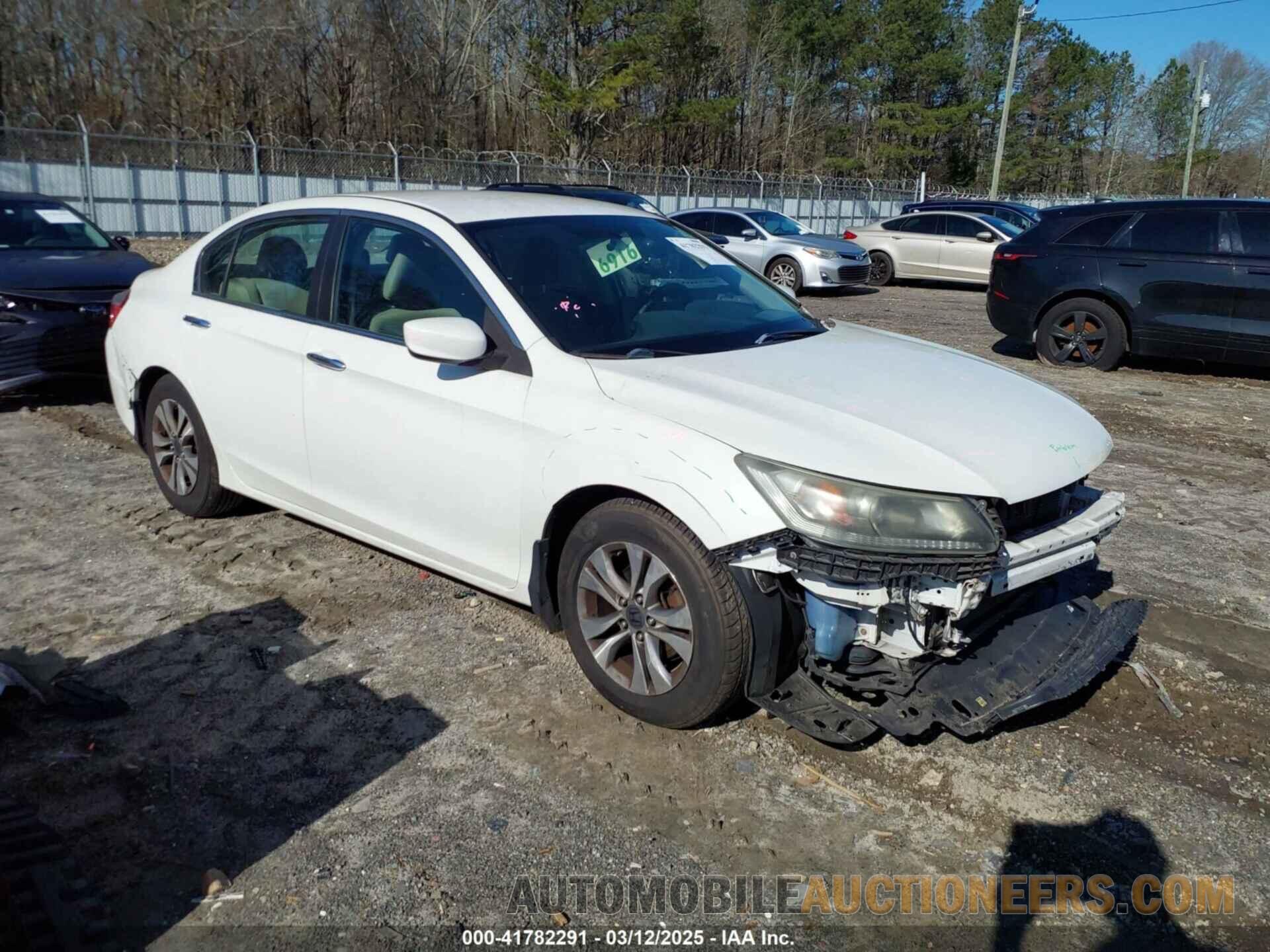 1HGCR2F32EA156981 HONDA ACCORD 2014