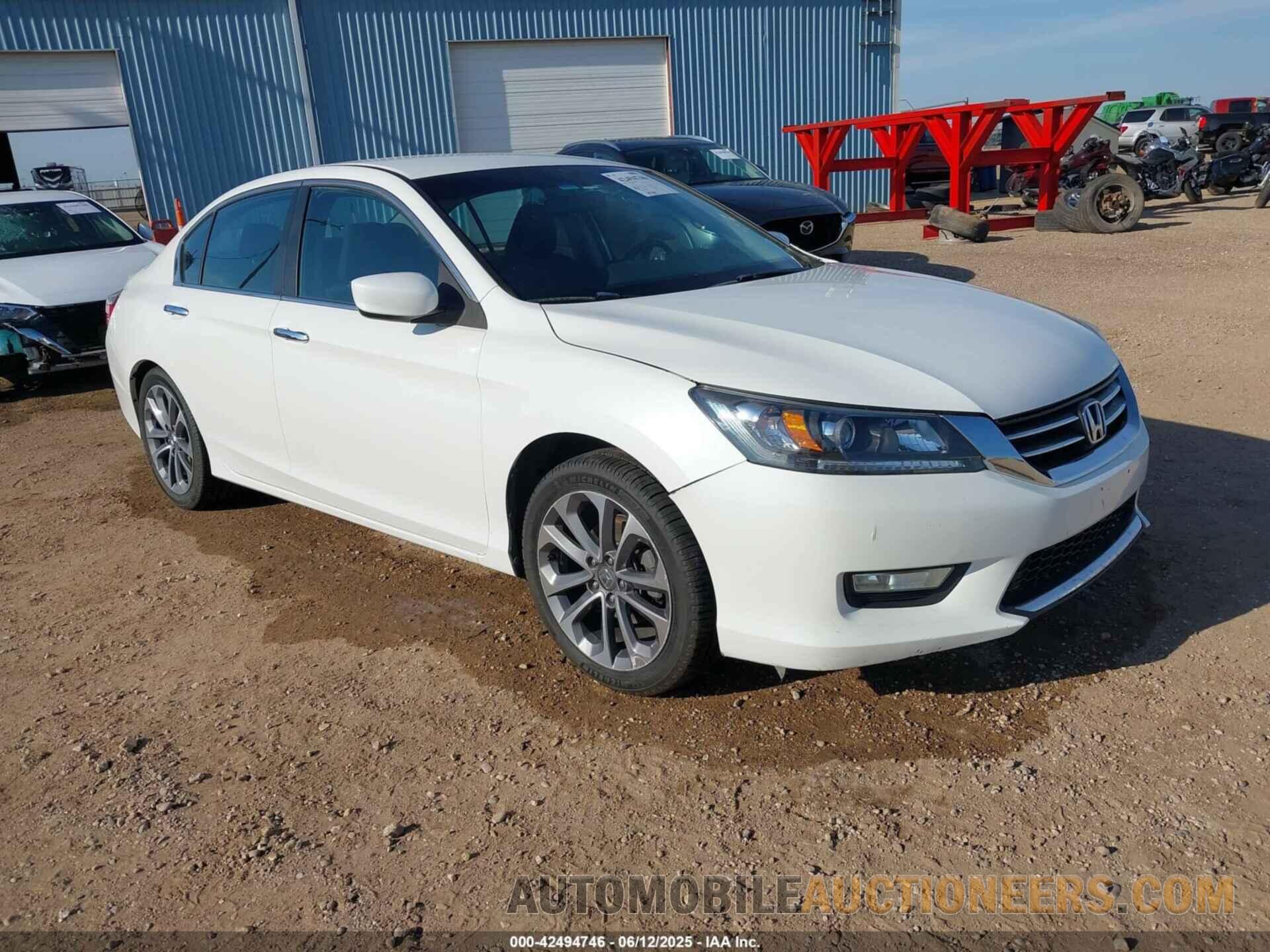 1HGCR2F52DA282757 HONDA ACCORD 2013