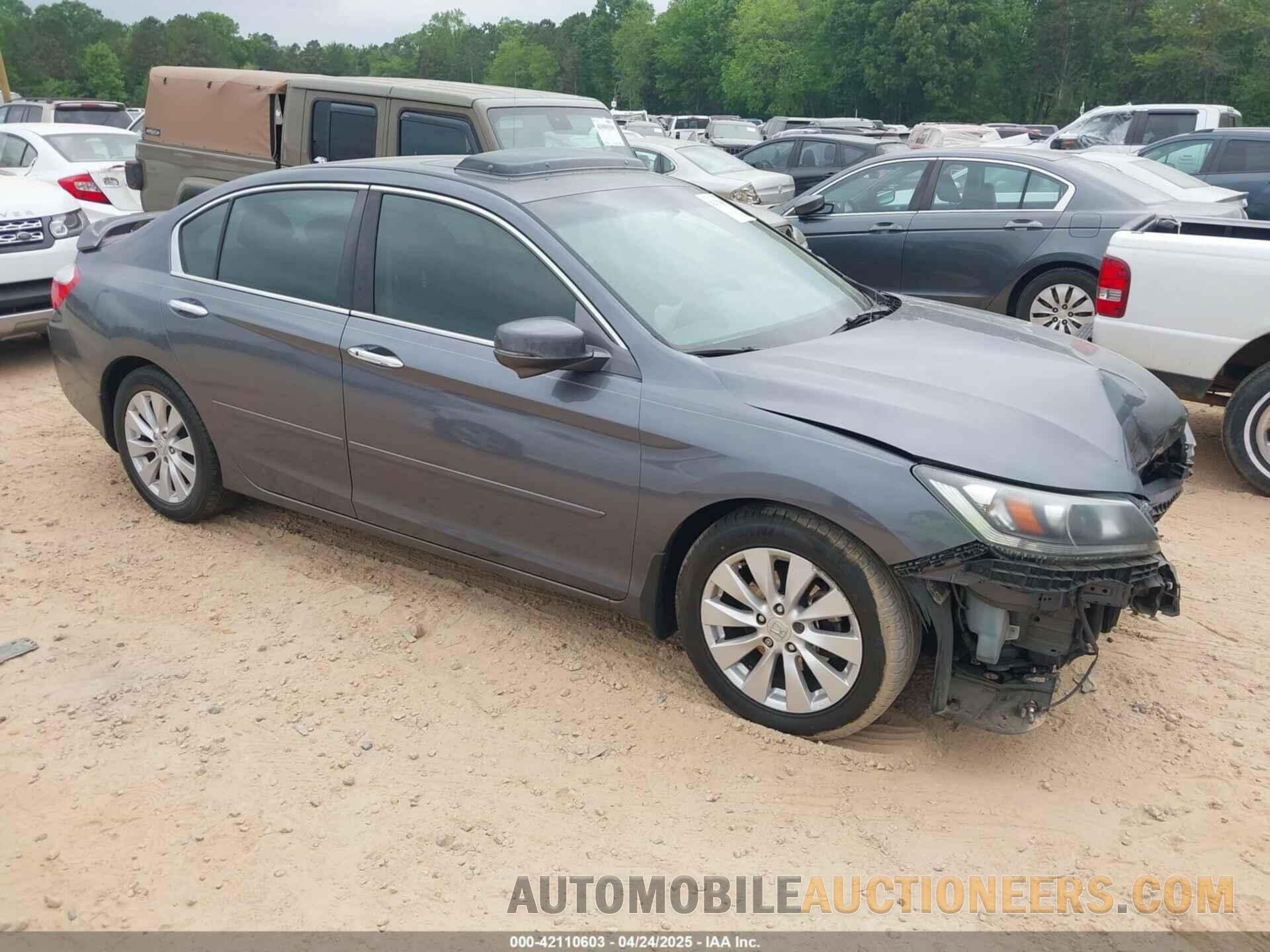 1HGCR2F74DA204224 HONDA ACCORD 2013