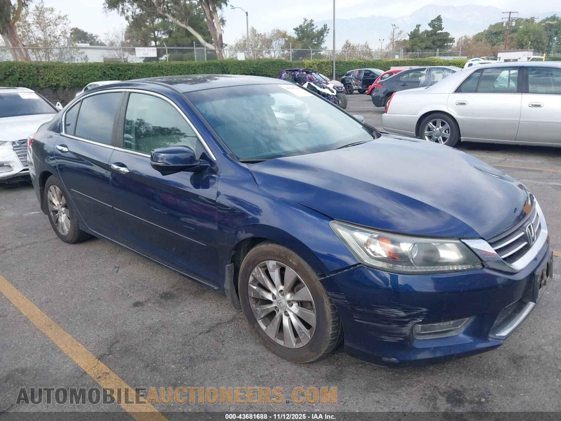 1HGCR2F77DA123749 HONDA ACCORD 2013