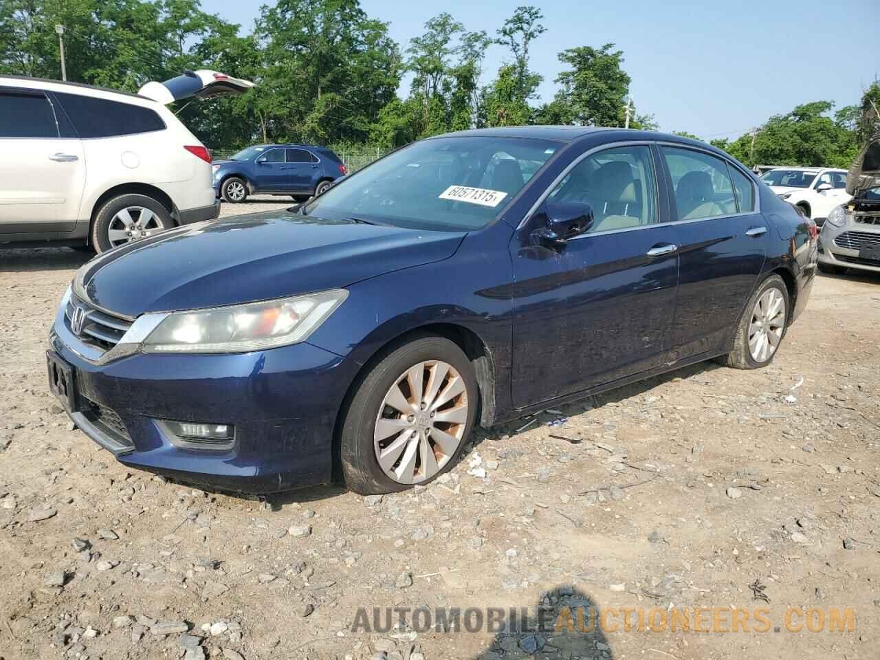 1HGCR2F80EA100145 HONDA ACCORD 2014