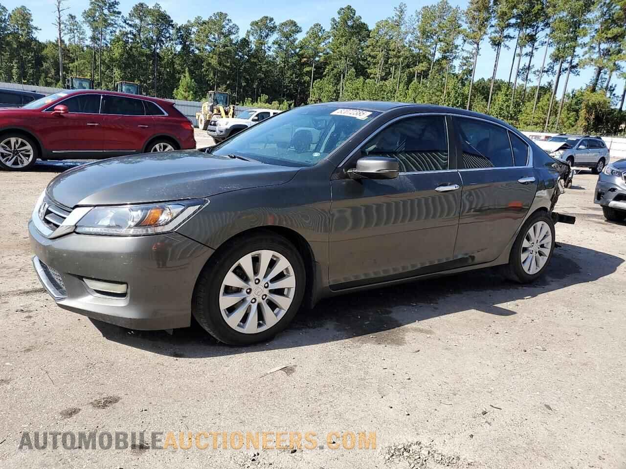 1HGCR2F83DA134708 HONDA ACCORD 2013