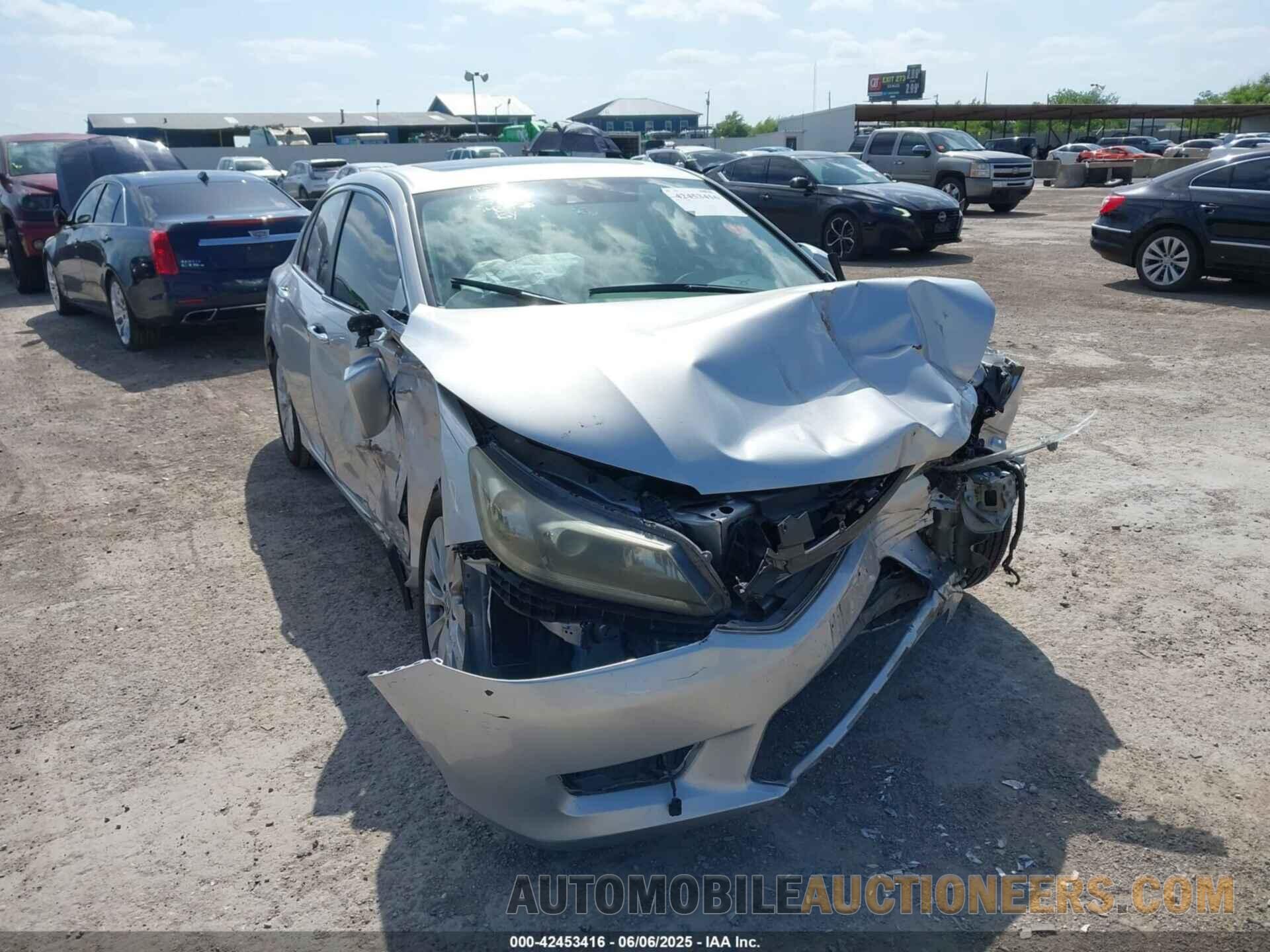 1HGCR2F87FA006068 HONDA ACCORD 2015