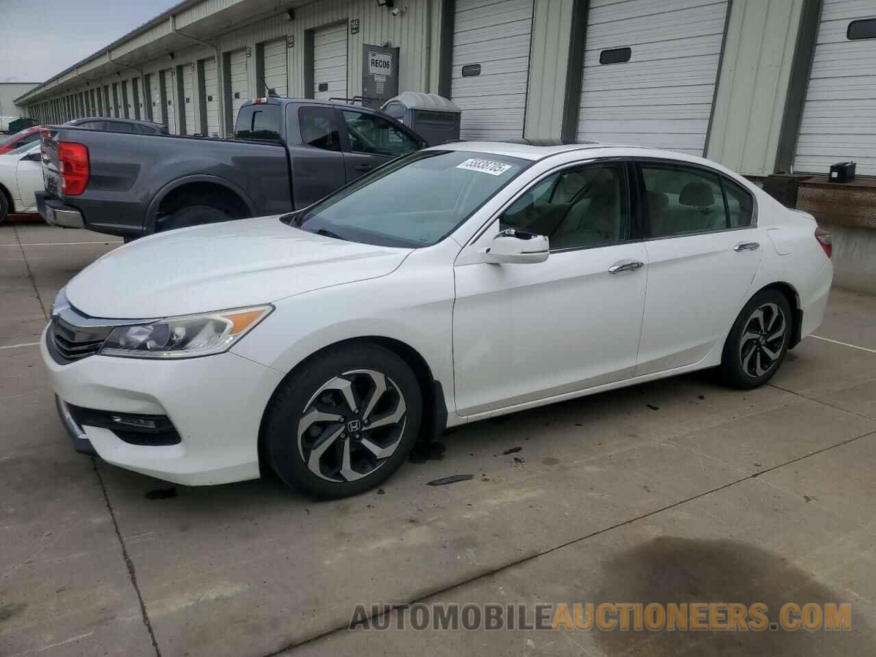 1HGCR3F02HA044083 HONDA ACCORD 2017
