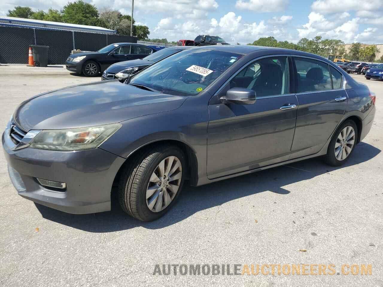 1HGCR3F80DA042994 HONDA ACCORD 2013