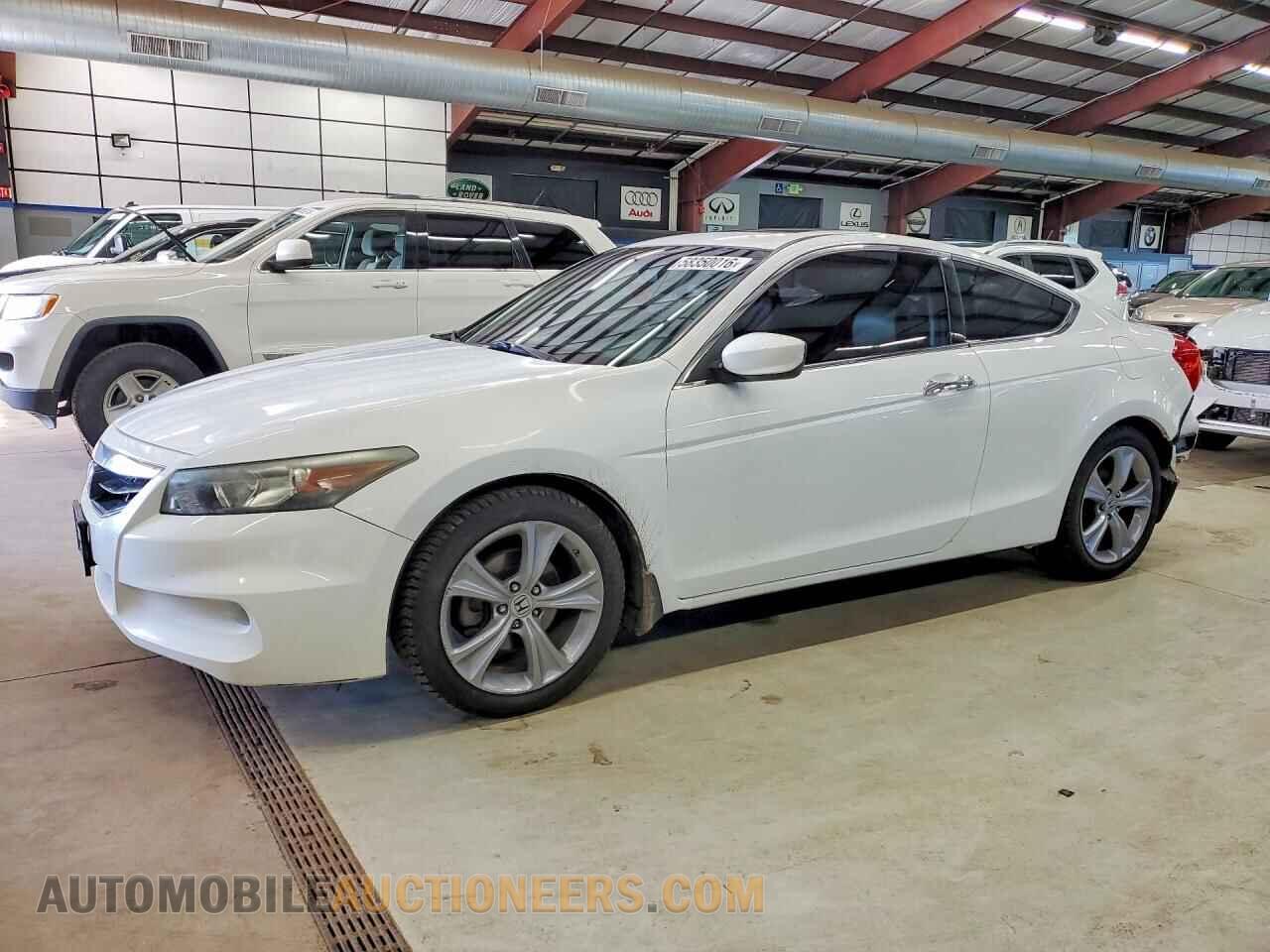 1HGCS2B85BA005828 HONDA ACCORD 2011