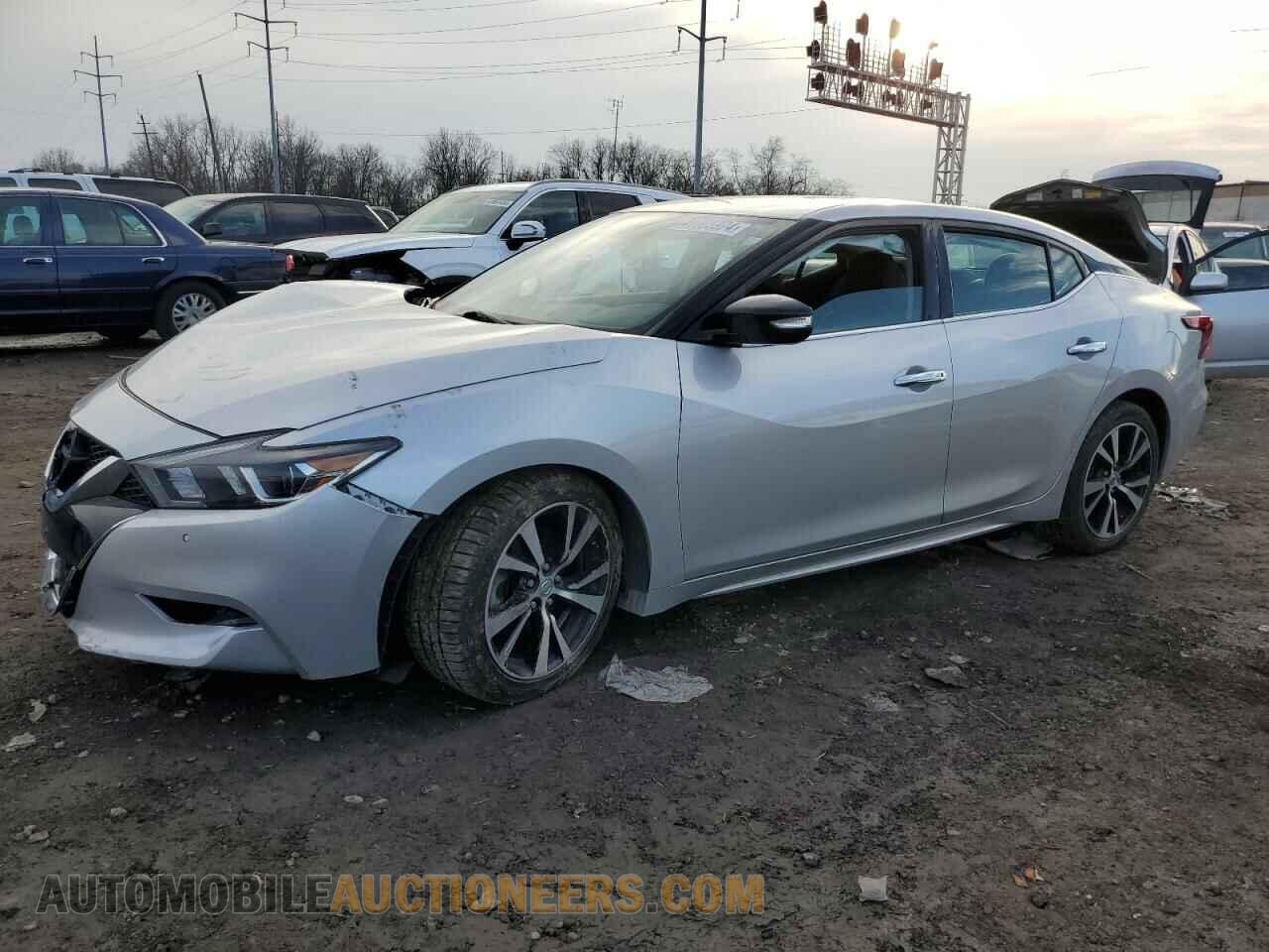 1N4AA6AP6JC384792 NISSAN MAXIMA 2018