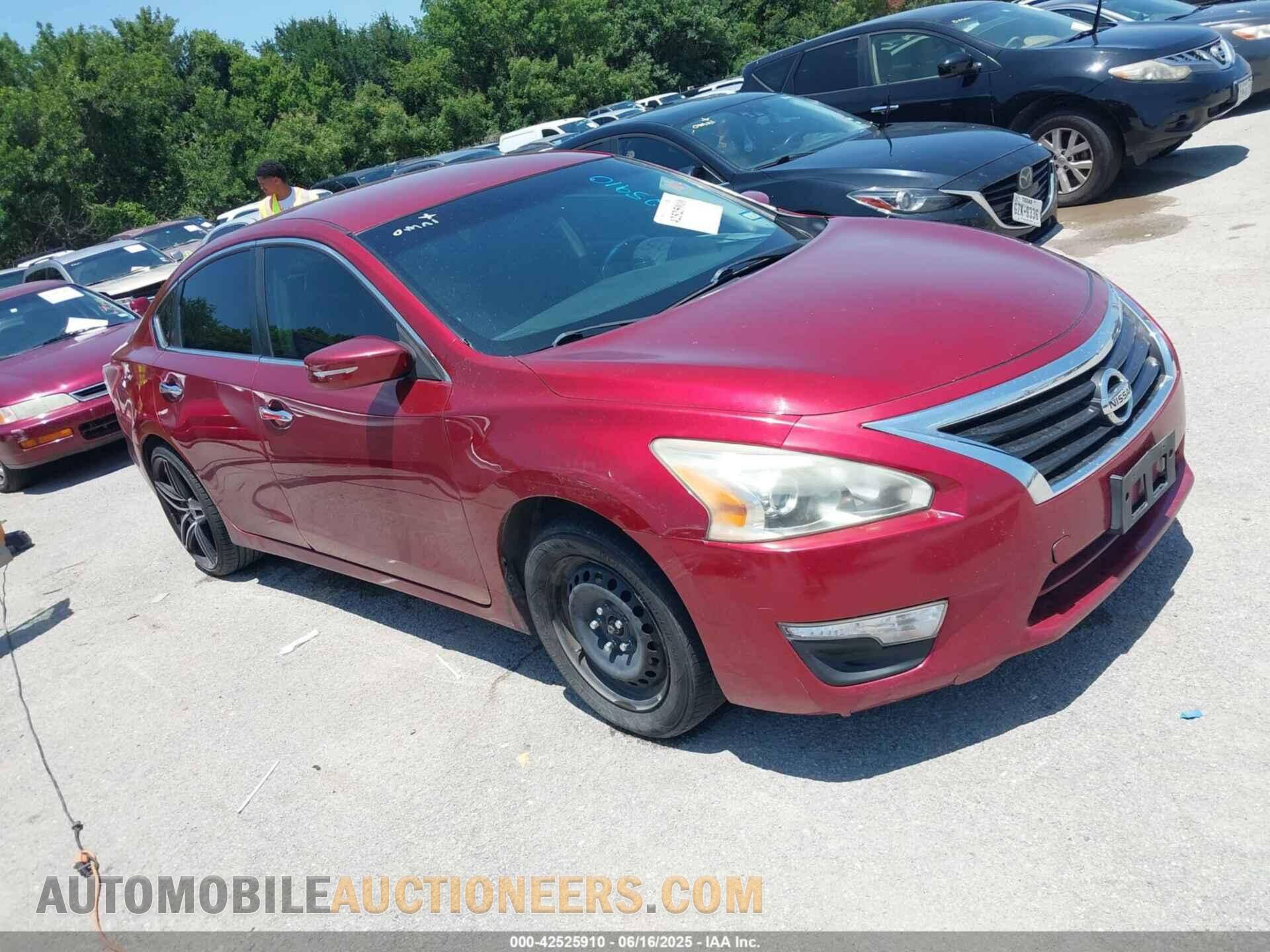 1N4AL3AP0DN512252 NISSAN ALTIMA 2013