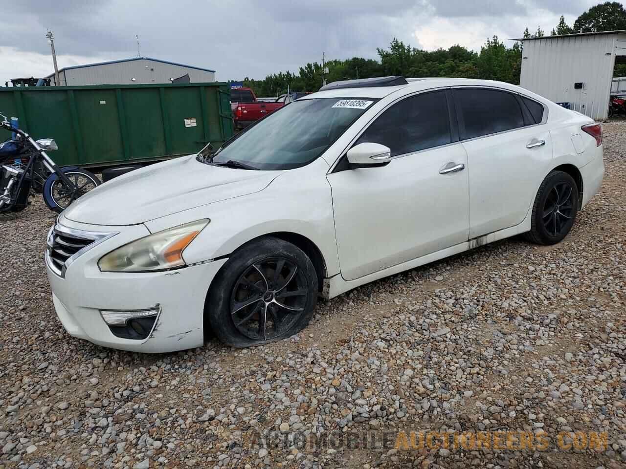 1N4AL3AP0FC295767 NISSAN ALTIMA 2015