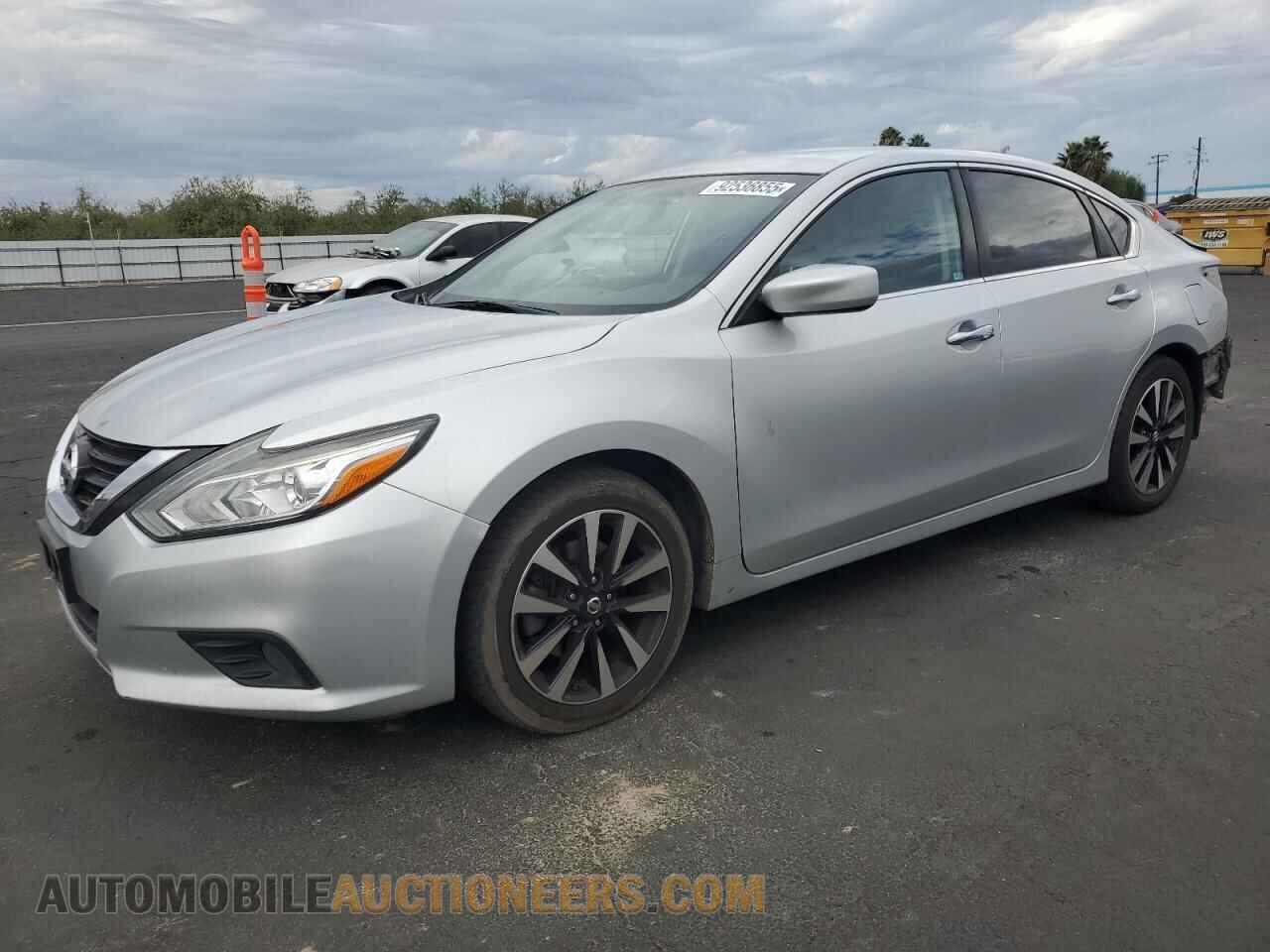 1N4AL3AP0JC282901 NISSAN ALTIMA 2018