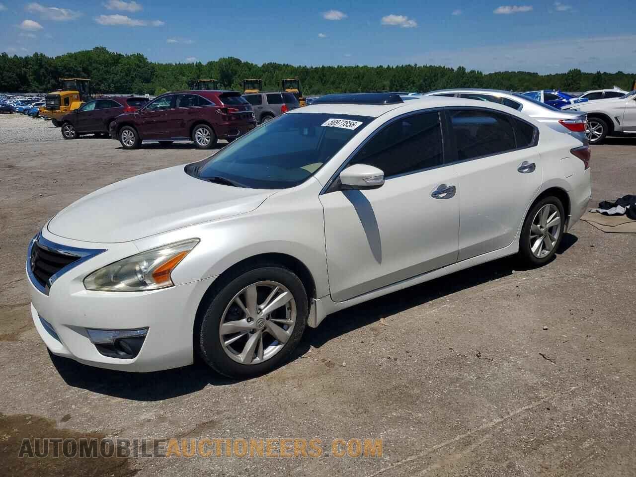 1N4AL3AP1EC181663 NISSAN ALTIMA 2014