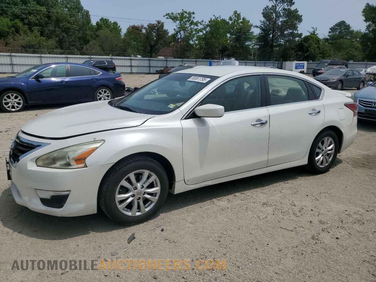 1N4AL3AP1EC426607 NISSAN ALTIMA 2014