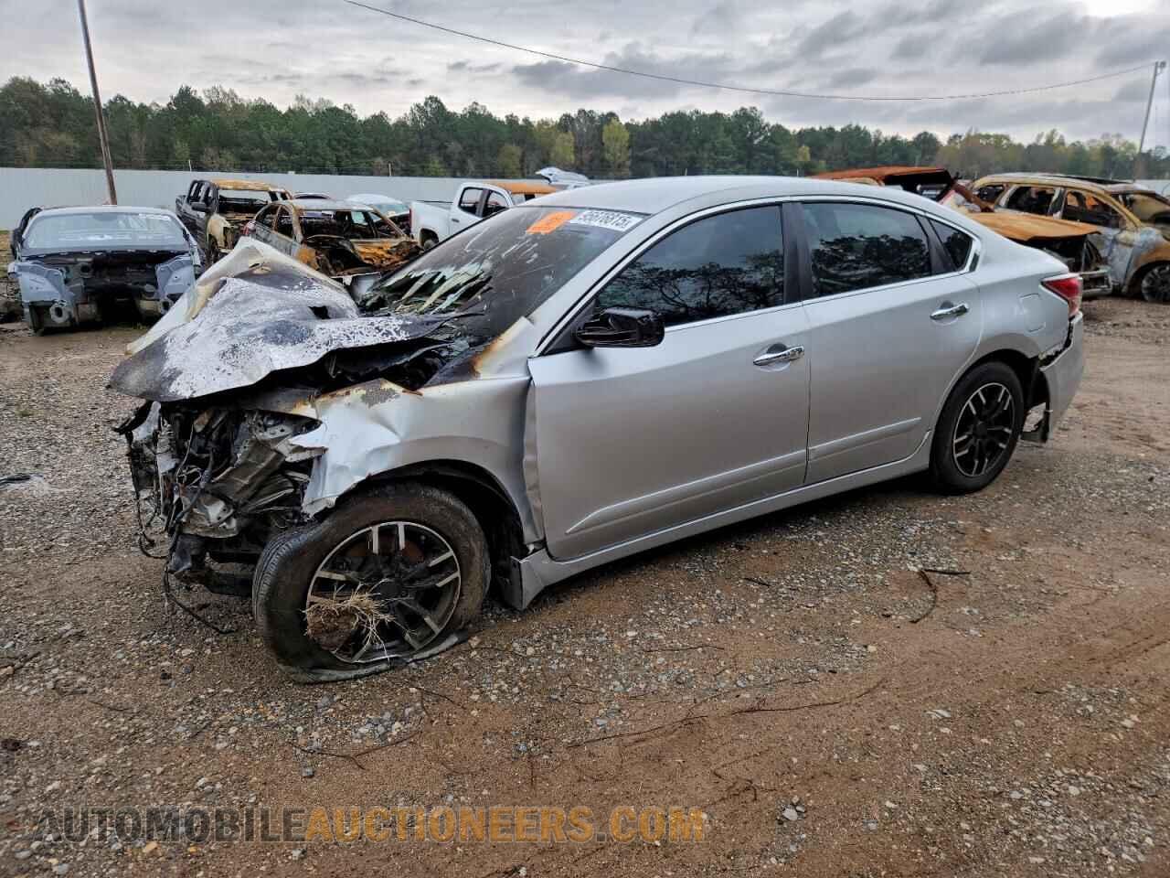 1N4AL3AP2FC124521 NISSAN ALTIMA 2015